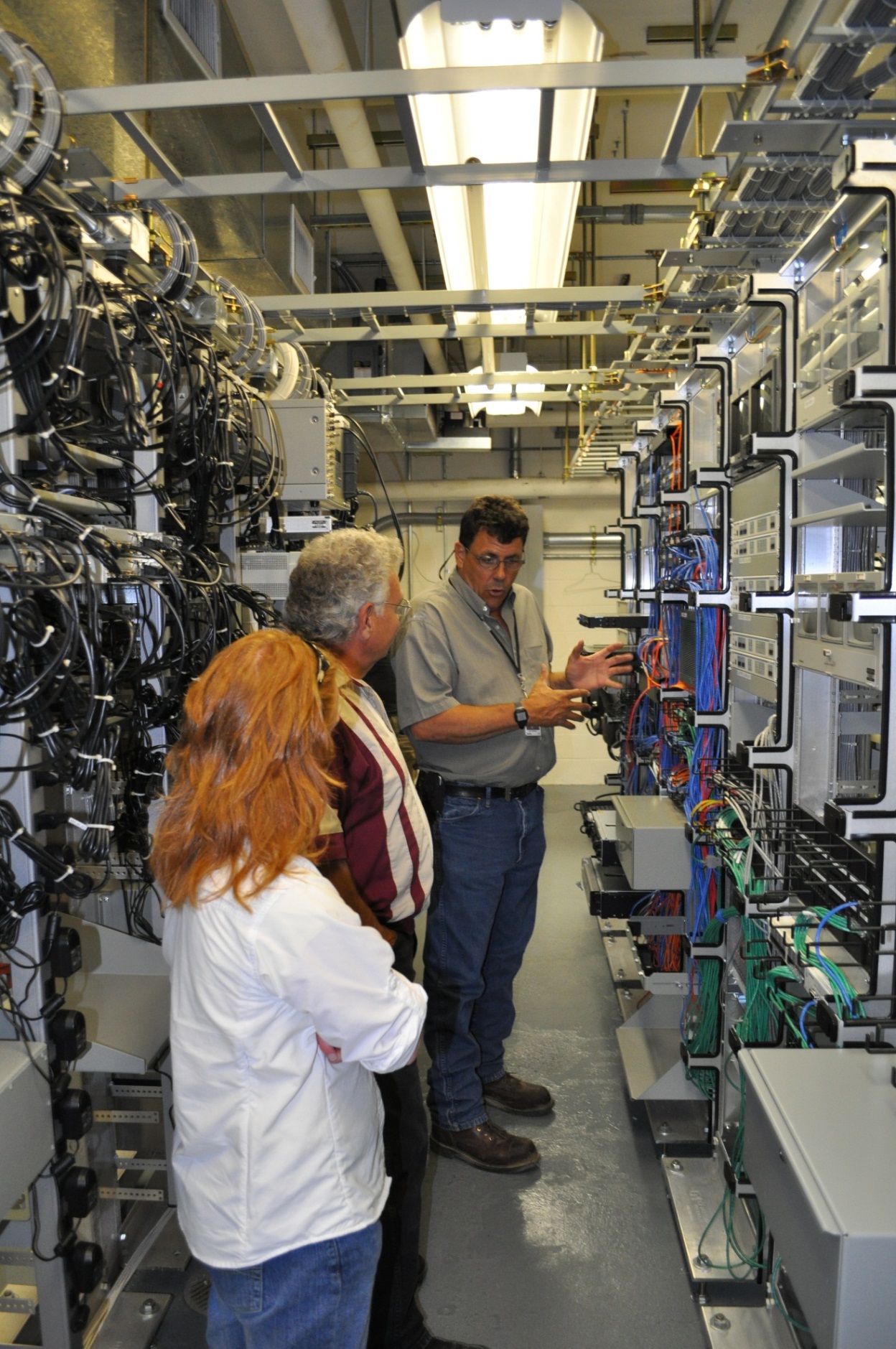 Ian Turnbull, Chief of the Office of ITS Engineering and Support for District 2, describes the ITS and TMC communications infrastructure at District 2 headquarters in Redding.