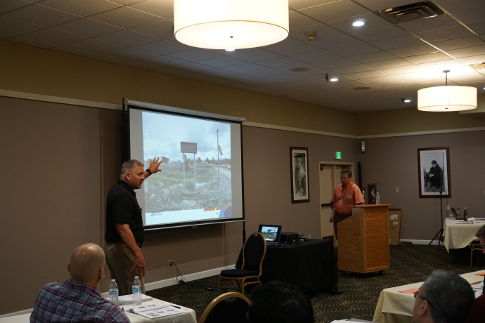 Robert Dowell (left), Utah Department of Transportation, presenting at the 2019 Western States Forum.