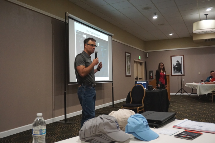 Julie Kentosh (right) and Doug Spencer (left), Oregon Department of Transportation, presenting at the 2019 Western States Forum.