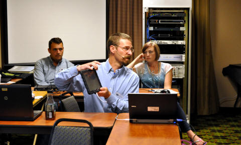 Mark Kelly demonstrates the WYDOT tablet app. Mark Kelly demonstrates the WYDOT tablet app.